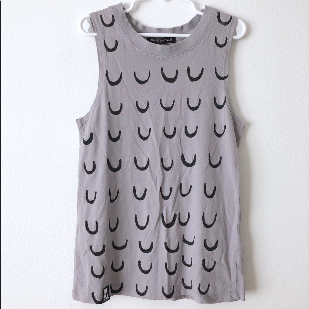 NWOT!! Mini & Maximus Sleeveless Tee T-shirt Tank